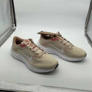 Nike Air Zoom Winflo 10 Women’s Running Shoes UK 5.5 EU 39 US 8 DV4023 103 New
